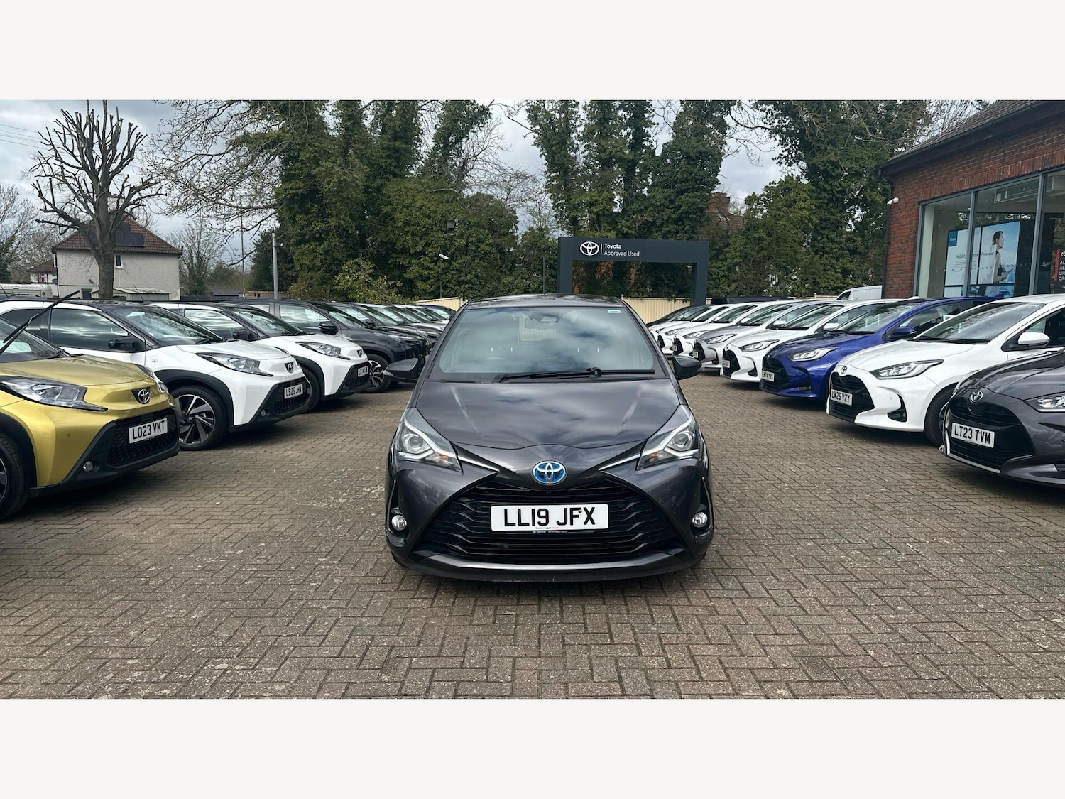 Used Toyota Yaris 2019 for sale - 78073065: Photo 17