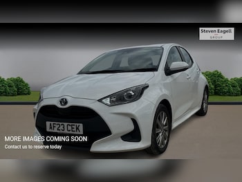 Used Toyota Yaris 2023 for sale - 78100418: Photo