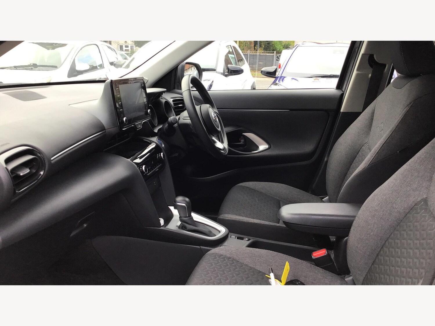 Used Toyota Yaris Cross 2023 for sale - 76989991: Photo 12
