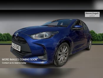 Used Toyota Yaris 2023 for sale - 79712533: Photo