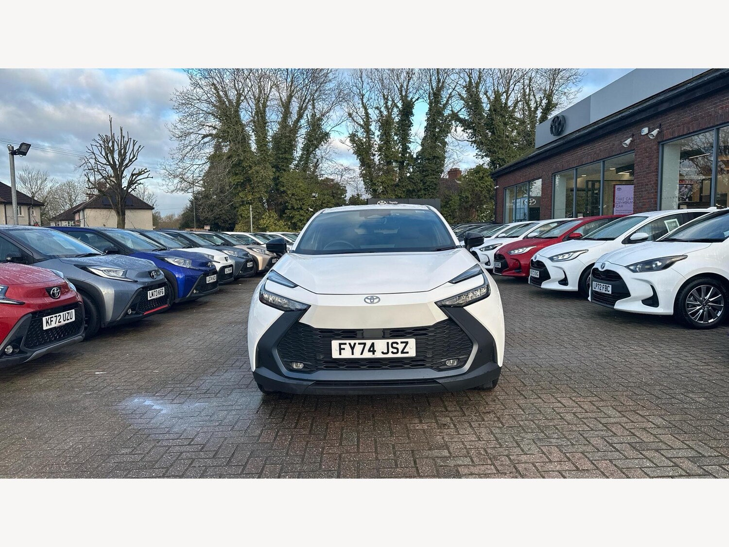 Used Toyota C-HR 2024 for sale - 77537753: Photo 17