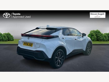 Used Toyota C-HR 2024 for sale - 77537753: Photo