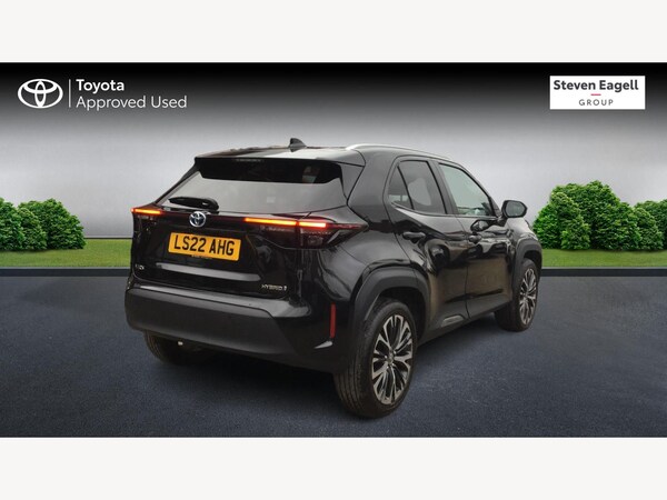 Used Toyota Yaris Cross 2022 for sale - 76270352: Photo 2