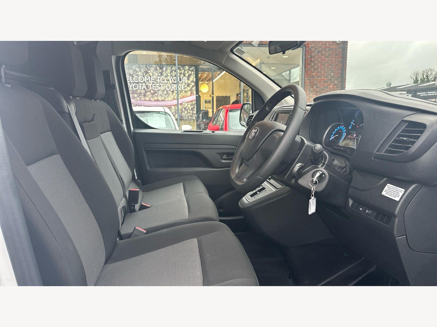 Used Toyota ProAce 2023 for sale - 77626245: Photo 13