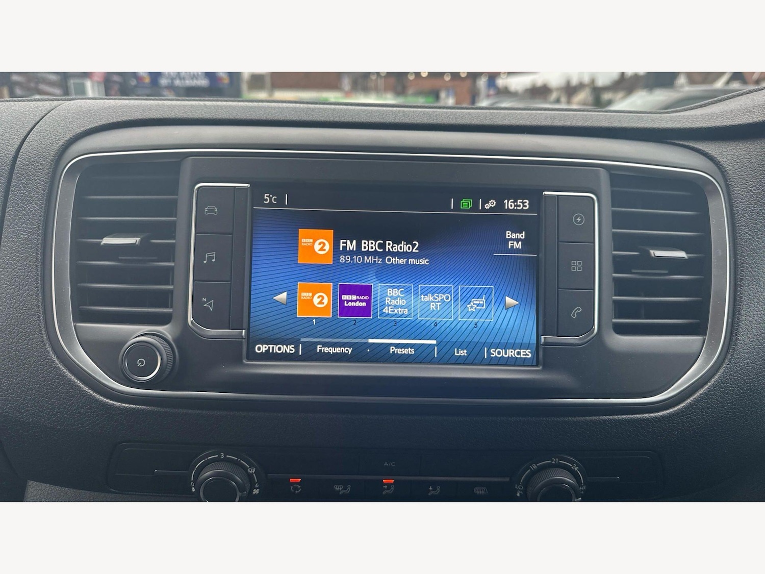 Used Toyota ProAce 2023 for sale - 77626245: Photo 23