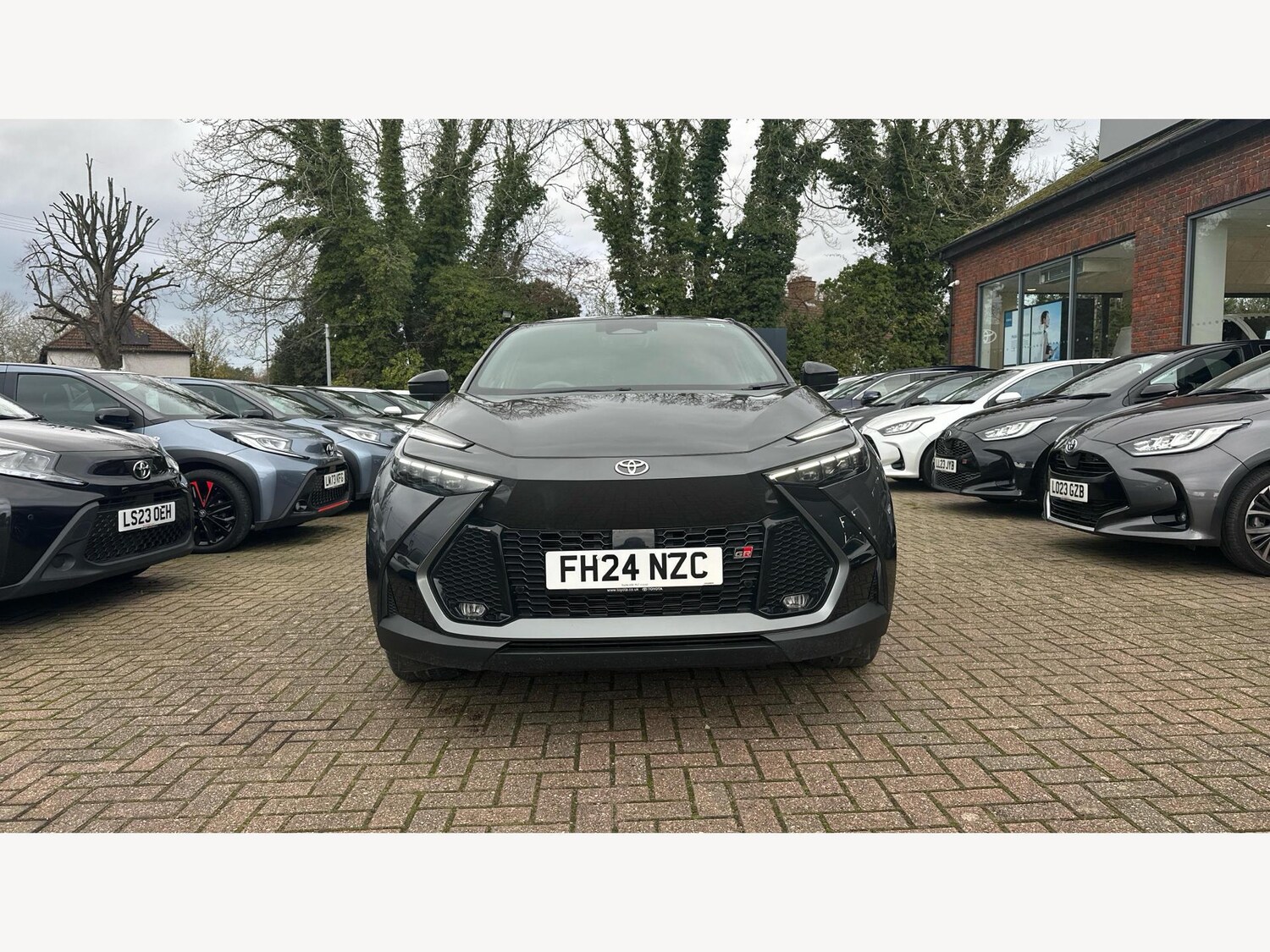 Used Toyota C-HR for sale - 76571997: Photo 17