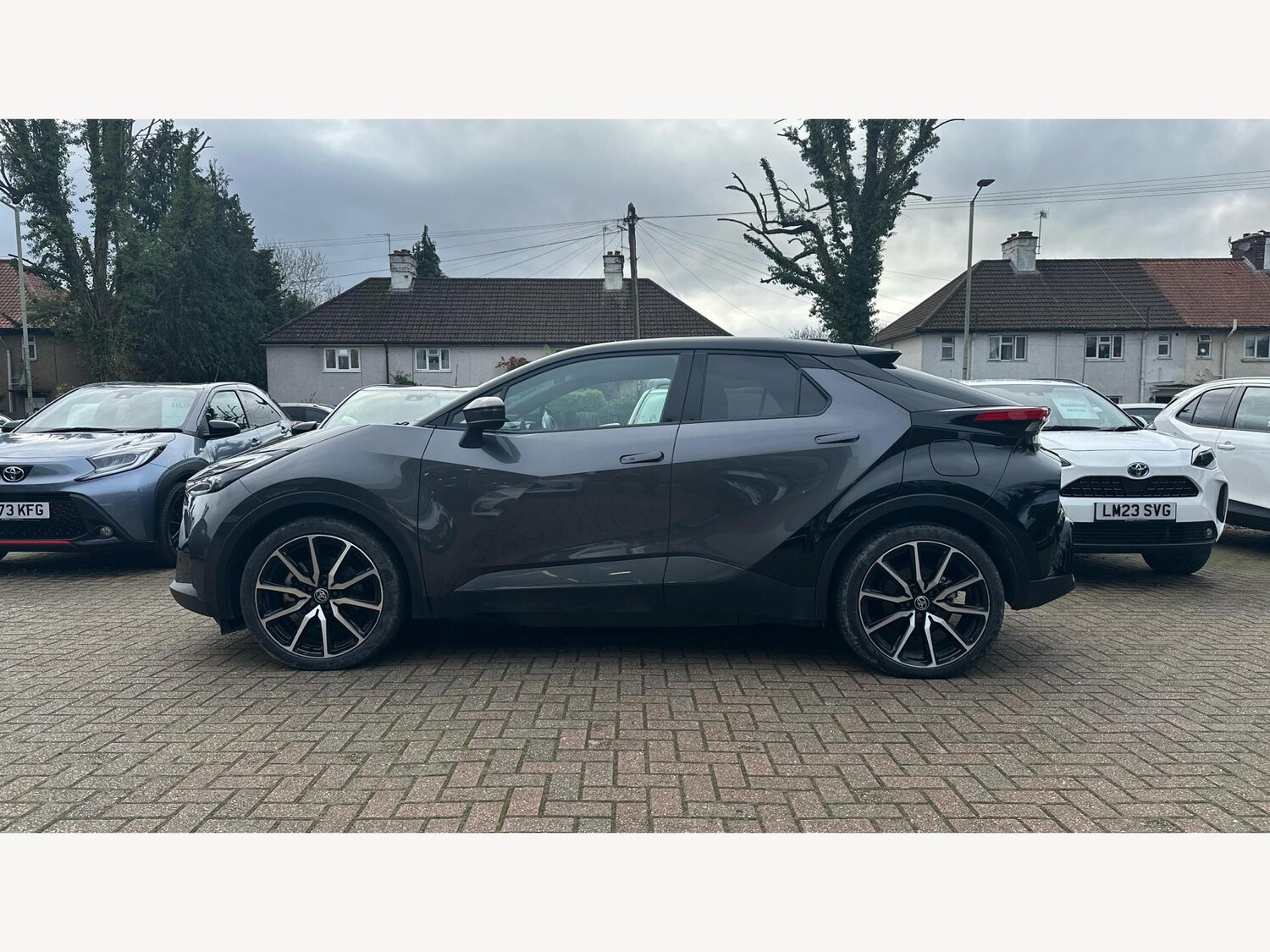 Used Toyota C-HR for sale - 76571997: Photo 19