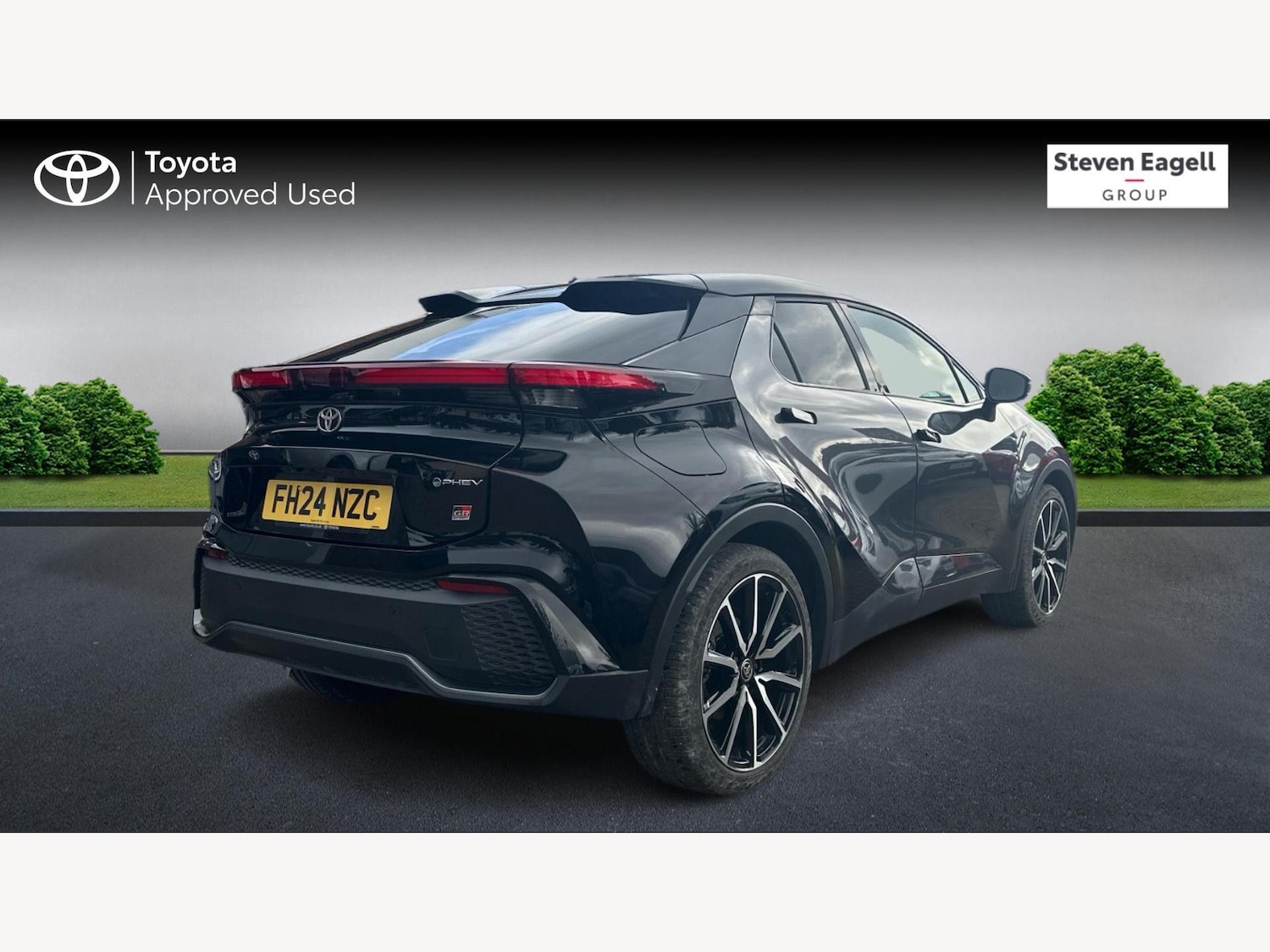 Used Toyota C-HR for sale - 76571997: Photo 2