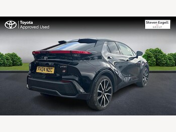 Used Toyota C-HR 2024 for sale - 76571997: Photo