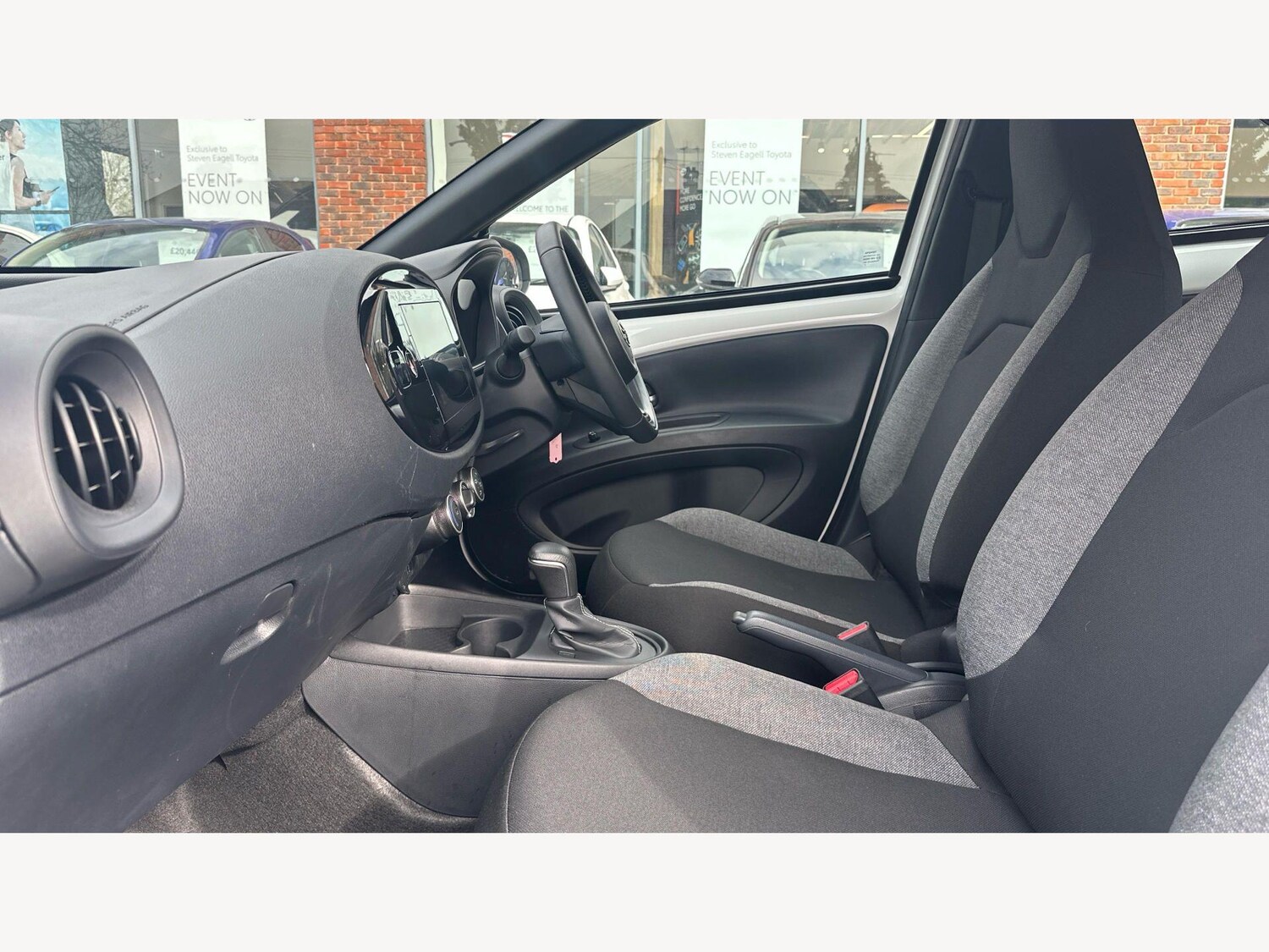 Used Toyota Aygo X 2024 for sale - 77838954: Photo 12