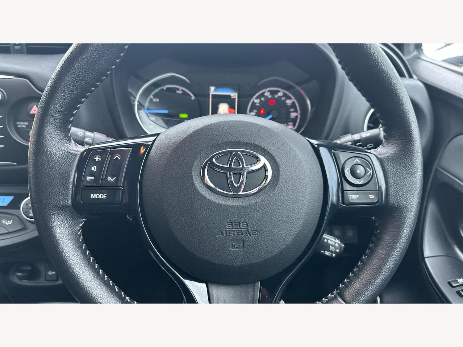 Used Toyota Yaris 2018 for sale - 77468682: Photo 10
