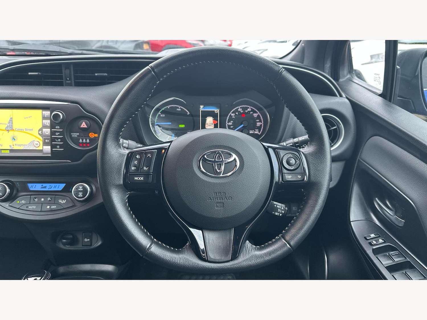 Used Toyota Yaris 2018 for sale - 77468682: Photo 8