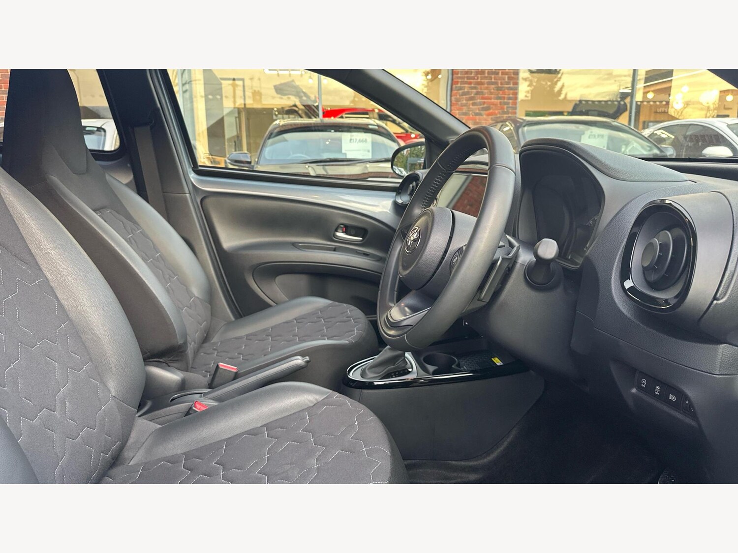 Used Toyota Aygo X 2024 for sale - 76457499: Photo 13