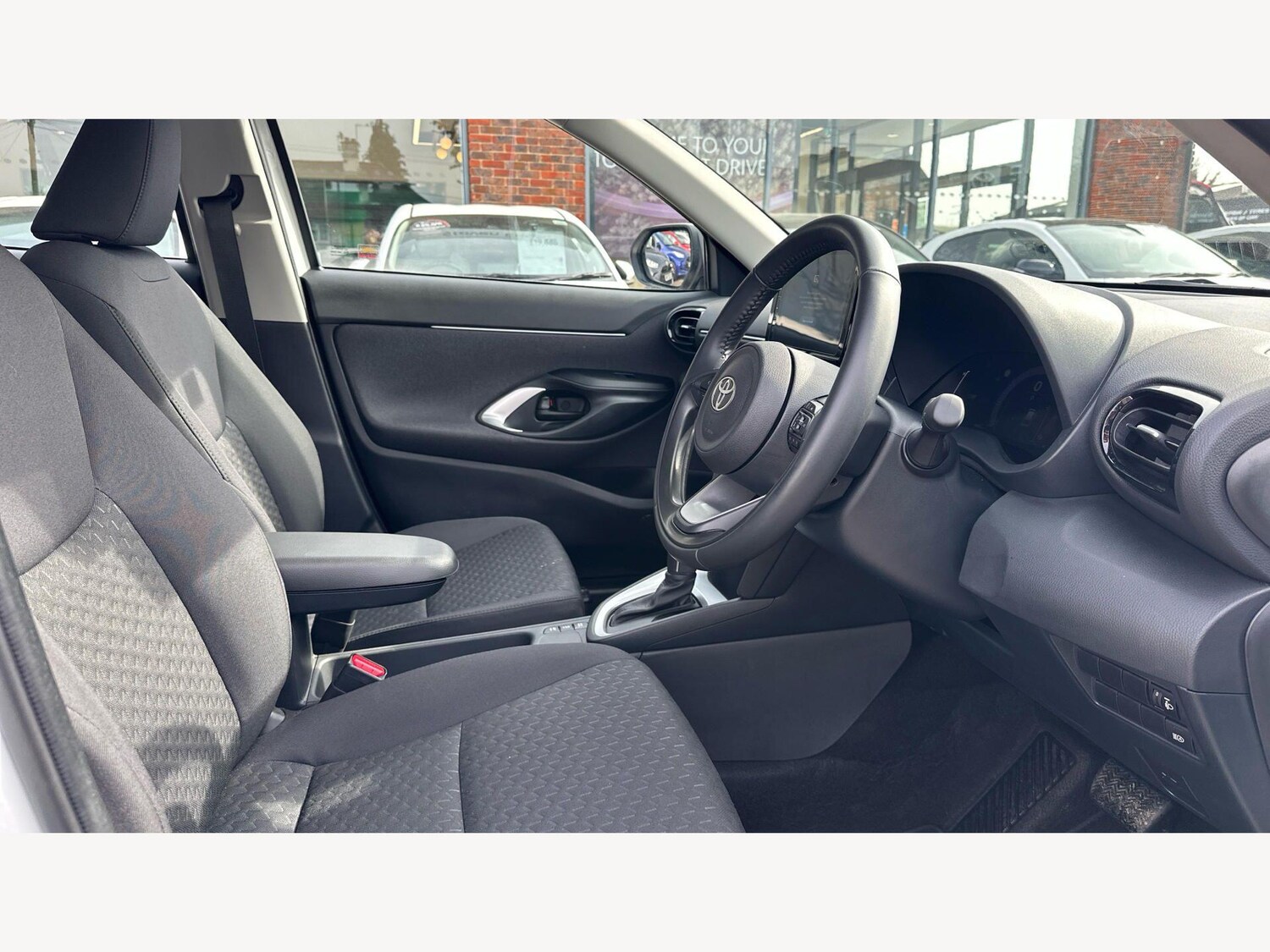 Used Toyota Yaris Cross for sale - 78007891: Photo 13