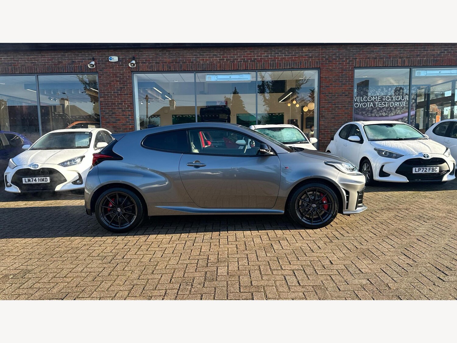 Used Toyota Yaris 2024 for sale - 77214965: Photo 18