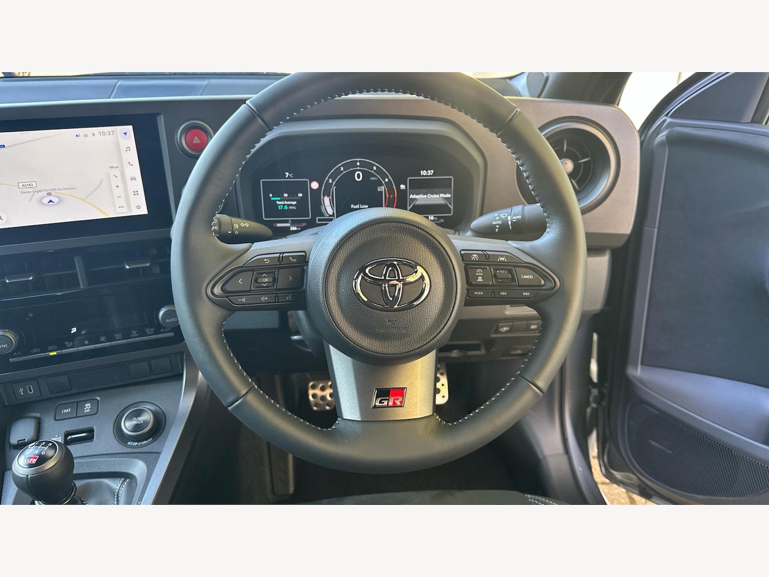Used Toyota Yaris 2024 for sale - 77214965: Photo 8