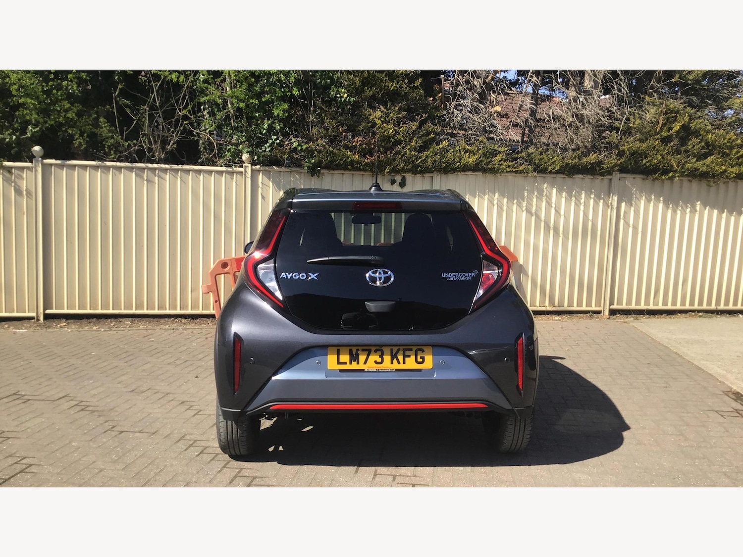 Vehicle 21