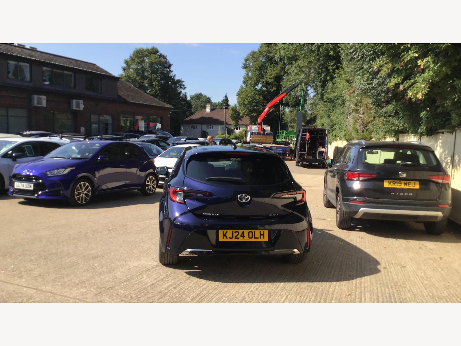 Vehicle 21