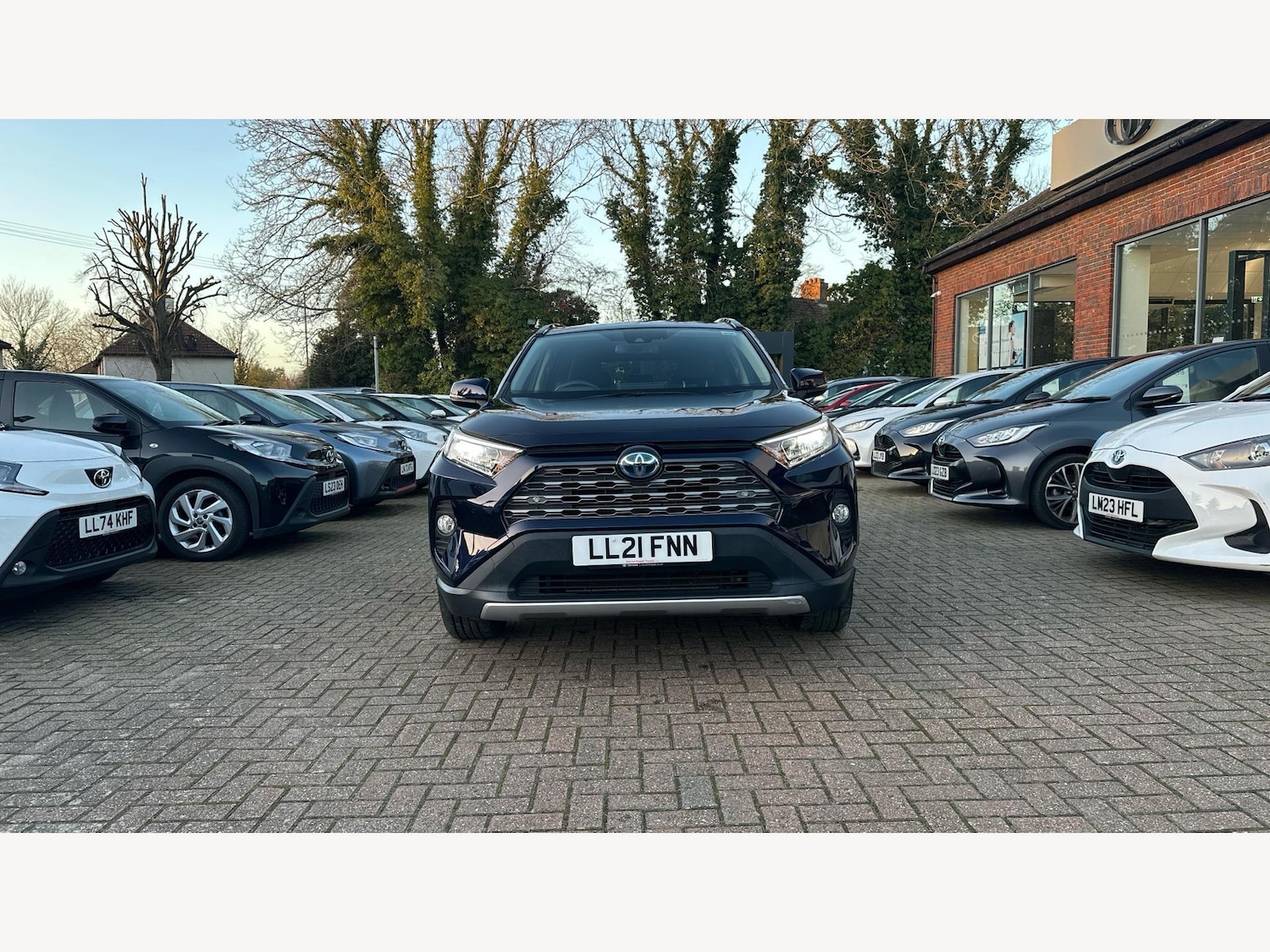 Used Toyota RAV4 2021 for sale - 76633182: Photo 17