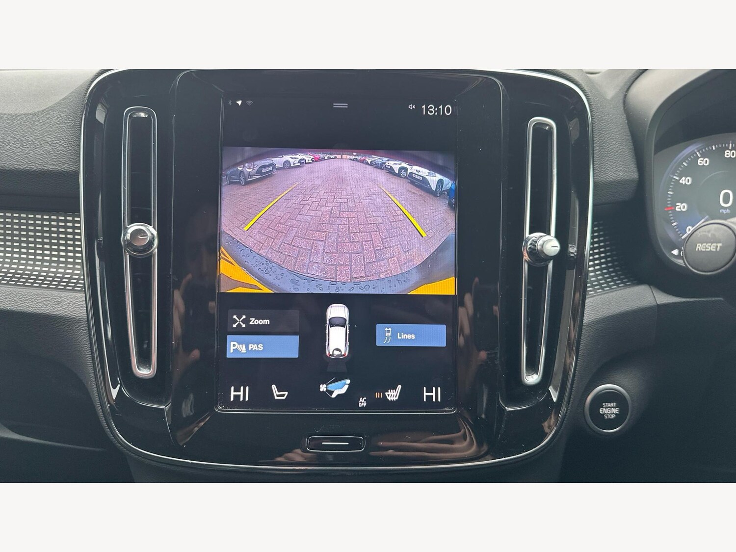 Used Volvo XC40 2021 for sale - 77469054: Photo 25