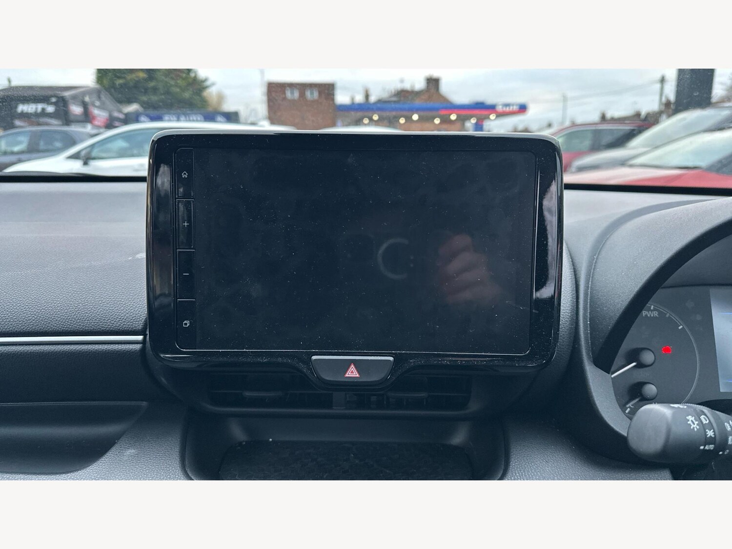 Used Toyota Yaris 2024 for sale - 77376650: Photo 9