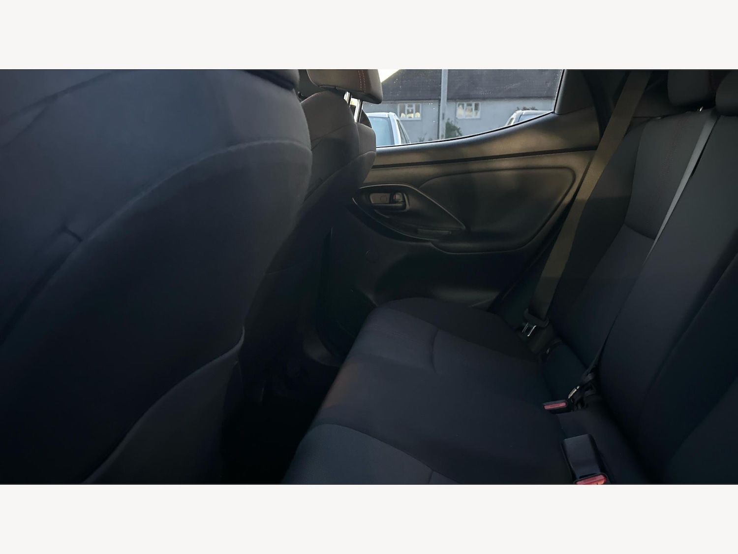 Used Toyota Yaris for sale - 77190775: Photo 15