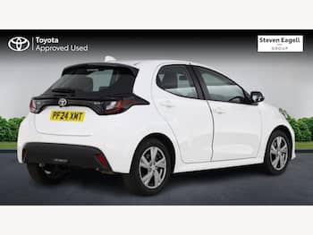 Used Toyota Yaris 2024 for sale - 79741744: Photo