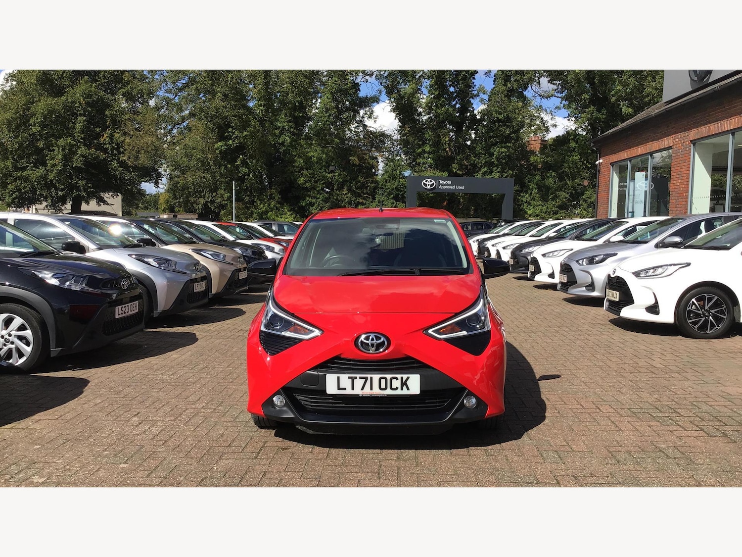 Used Toyota AYGO 2021 for sale - 76572871: Photo 17