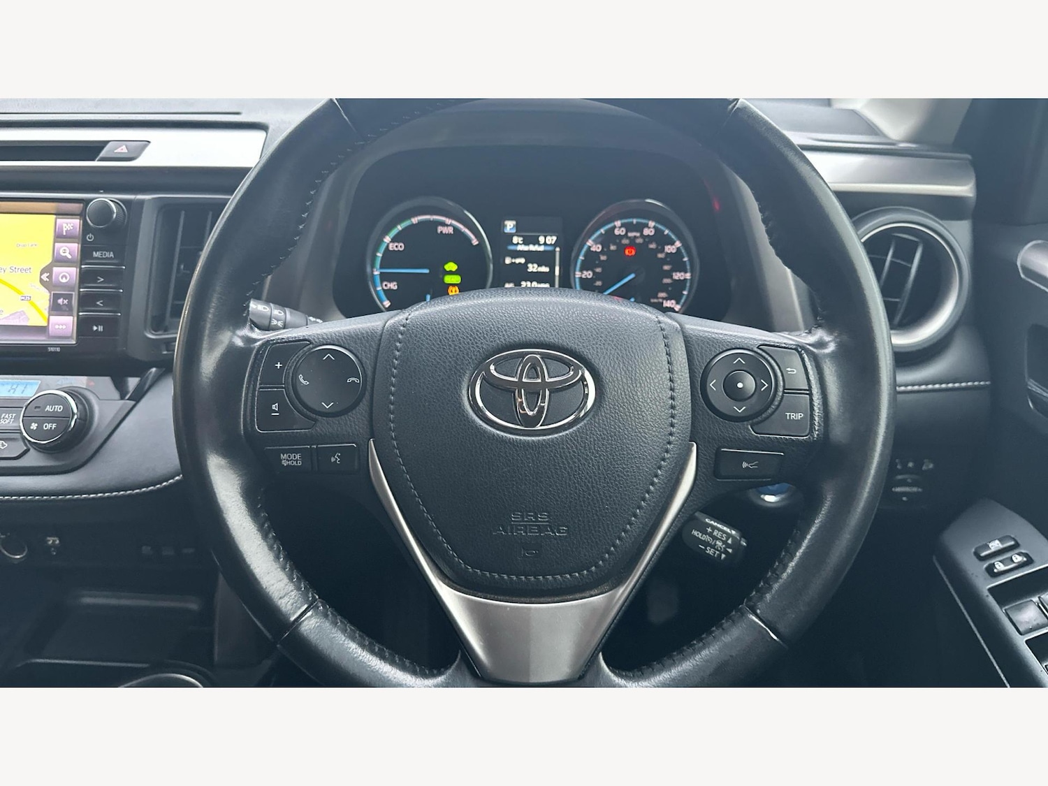 Used Toyota RAV4 2017 for sale - 77290745: Photo 10