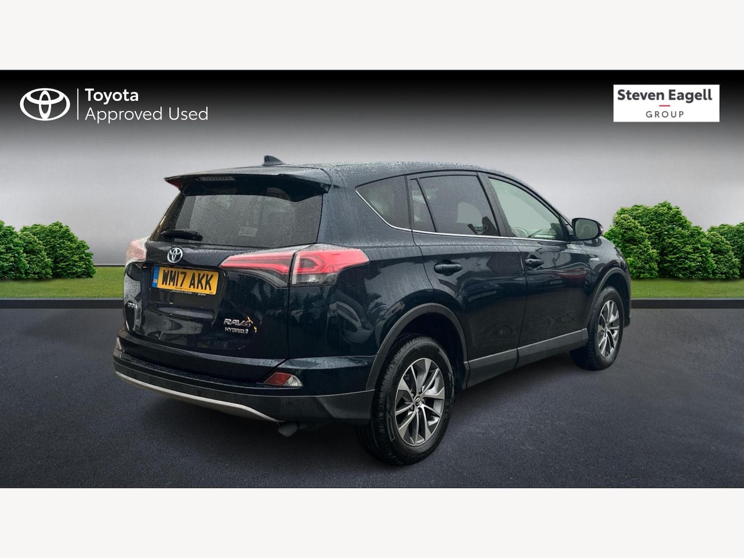 Used Toyota RAV4 2017 for sale - 77290745: Photo 2