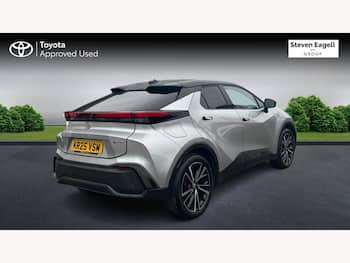 Used Toyota C-HR 2025 for sale - 79621856: Photo