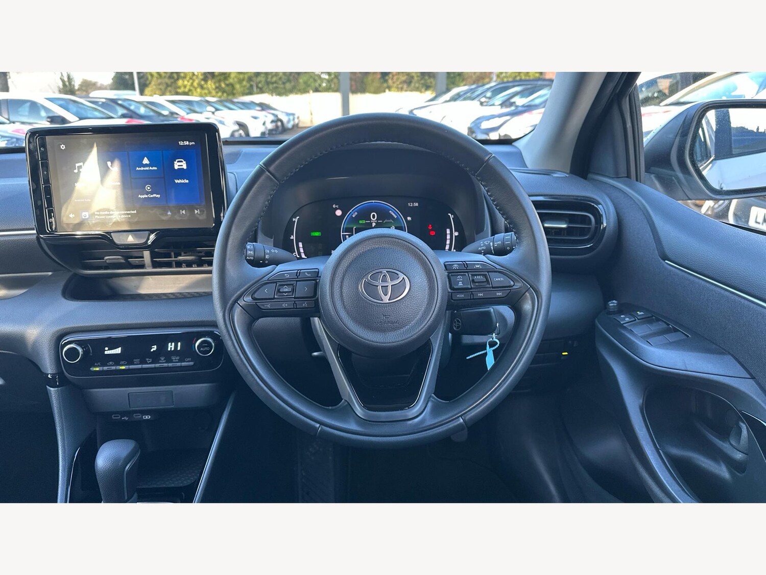 Used Toyota Yaris for sale - 77497550: Photo 8