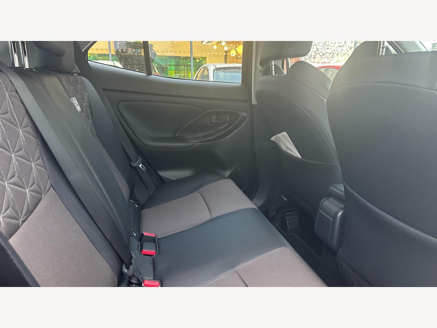 Used Toyota Yaris Cross 2024 for sale - 76644780: Photo 14
