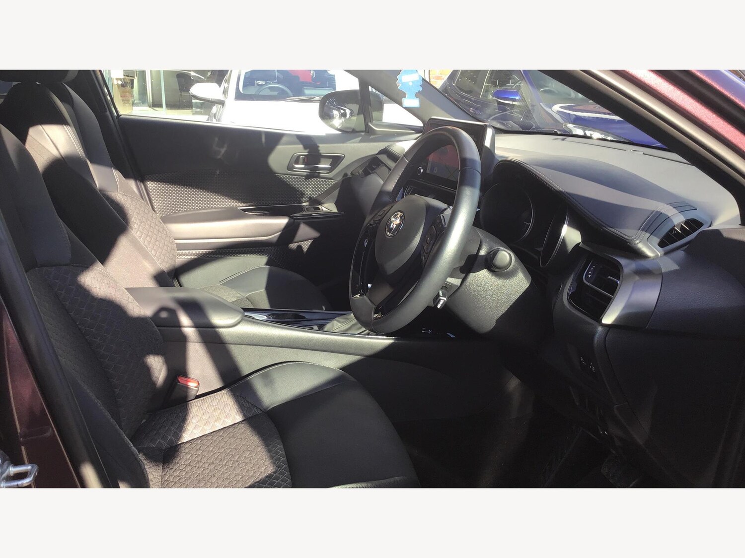Used Toyota C-HR 2022 for sale - 76042200: Photo 13