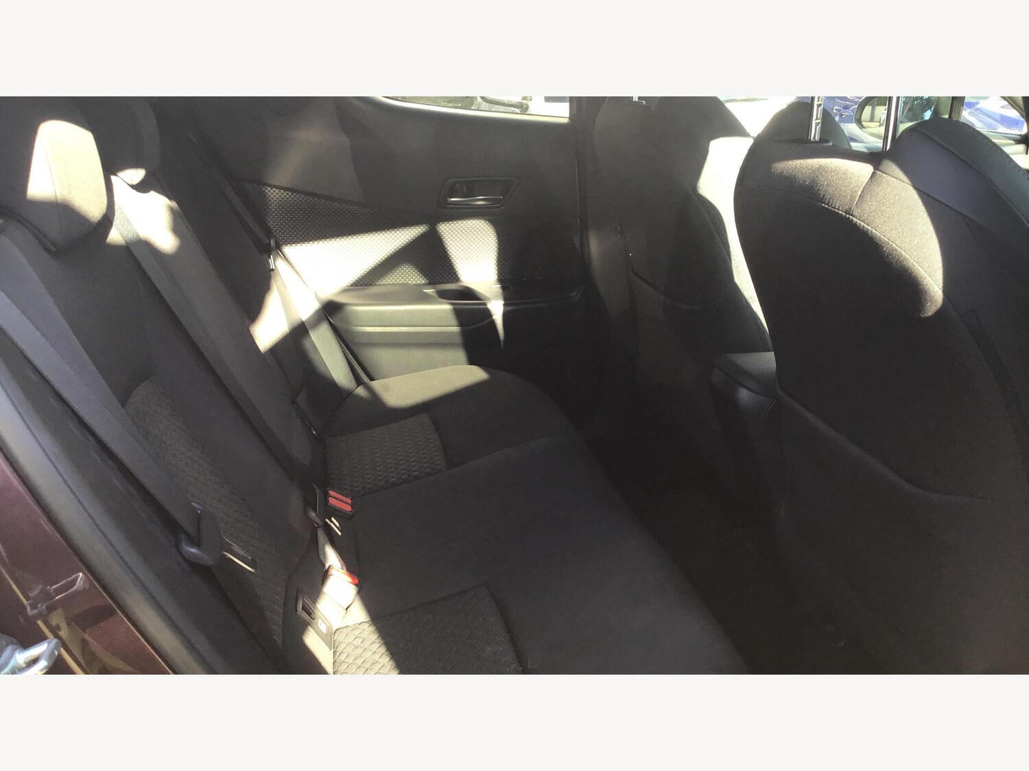 Used Toyota C-HR 2022 for sale - 76042200: Photo 14