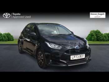 2023 (73) - 1.5 VVT-h Design Hatchback 5dr Petrol Hybrid E-CVT Euro 6 (s/s) (116 ps)