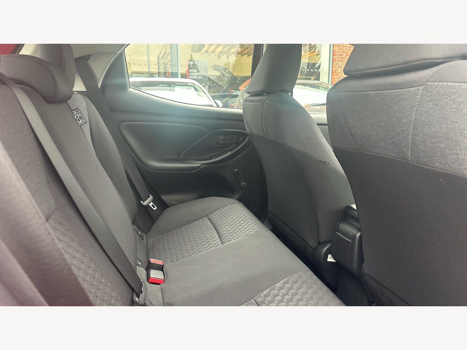 Used Toyota Yaris 2023 for sale - 78100847: Photo 15