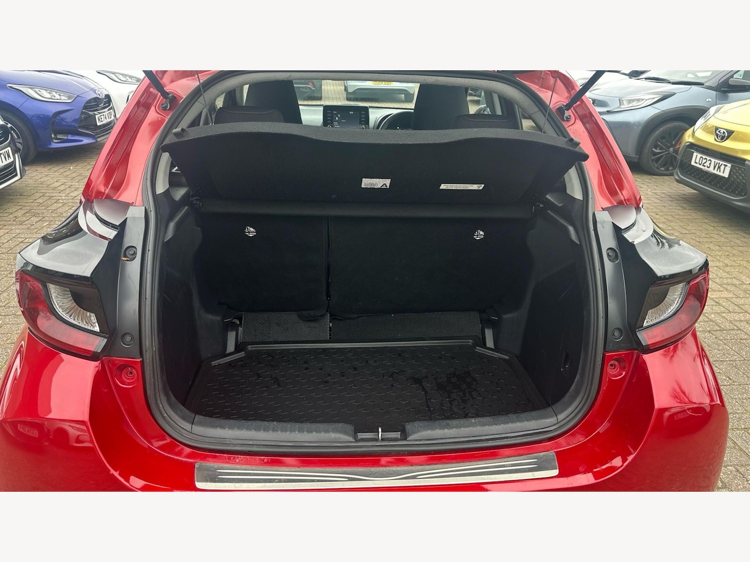 Used Toyota Yaris 2023 for sale - 78100847: Photo 17