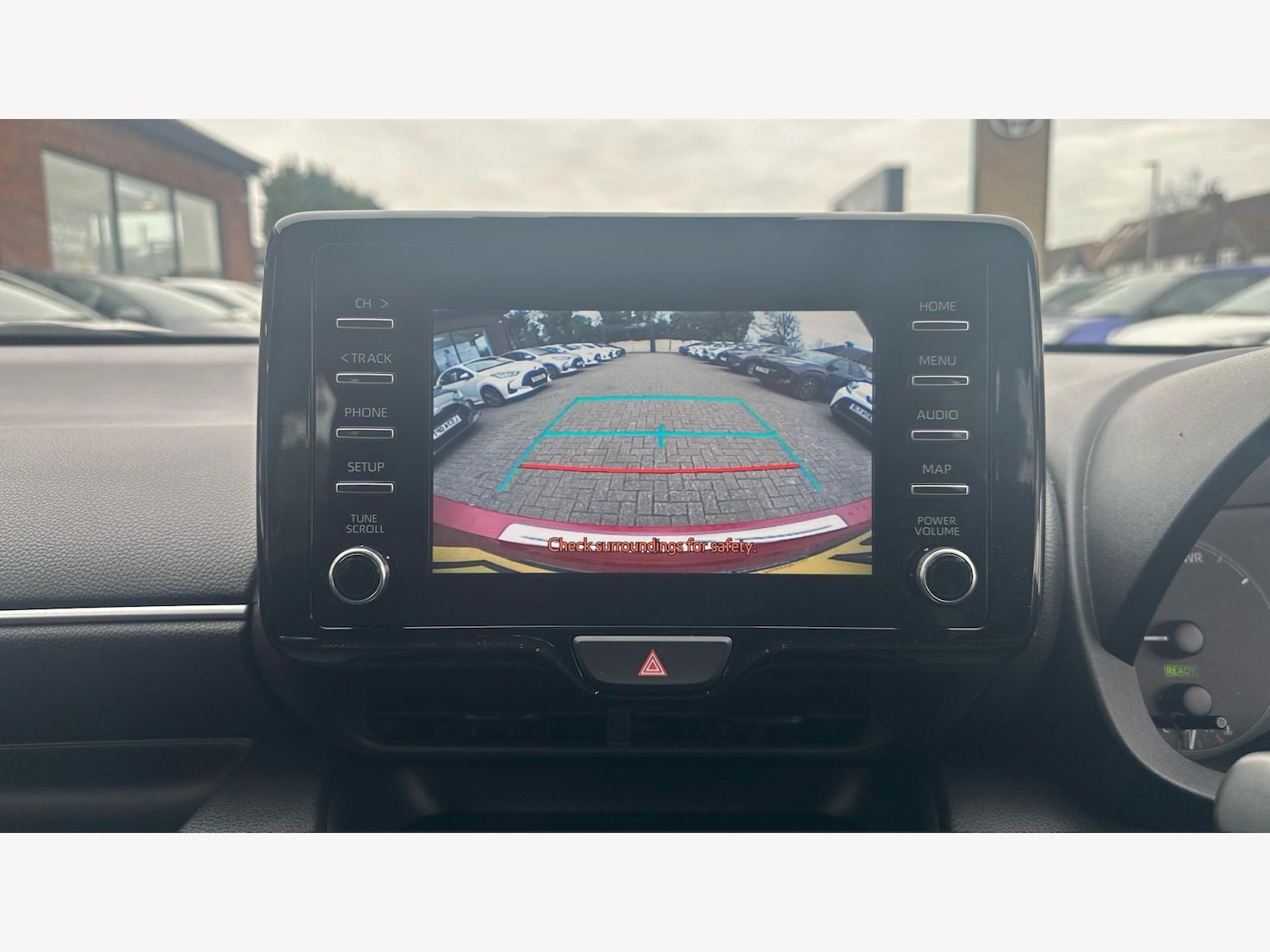 Used Toyota Yaris 2023 for sale - 78100847: Photo 23