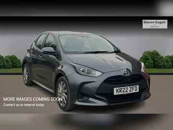 Used Toyota Yaris 2022 for sale - 76361519: Photo