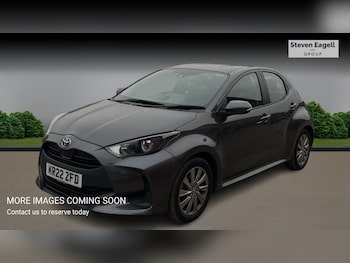 Used Toyota Yaris 2022 for sale - 76361519: Photo