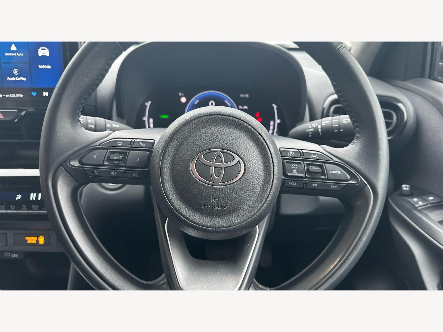 Used Toyota Yaris Cross 2024 for sale - 77330600: Photo 10