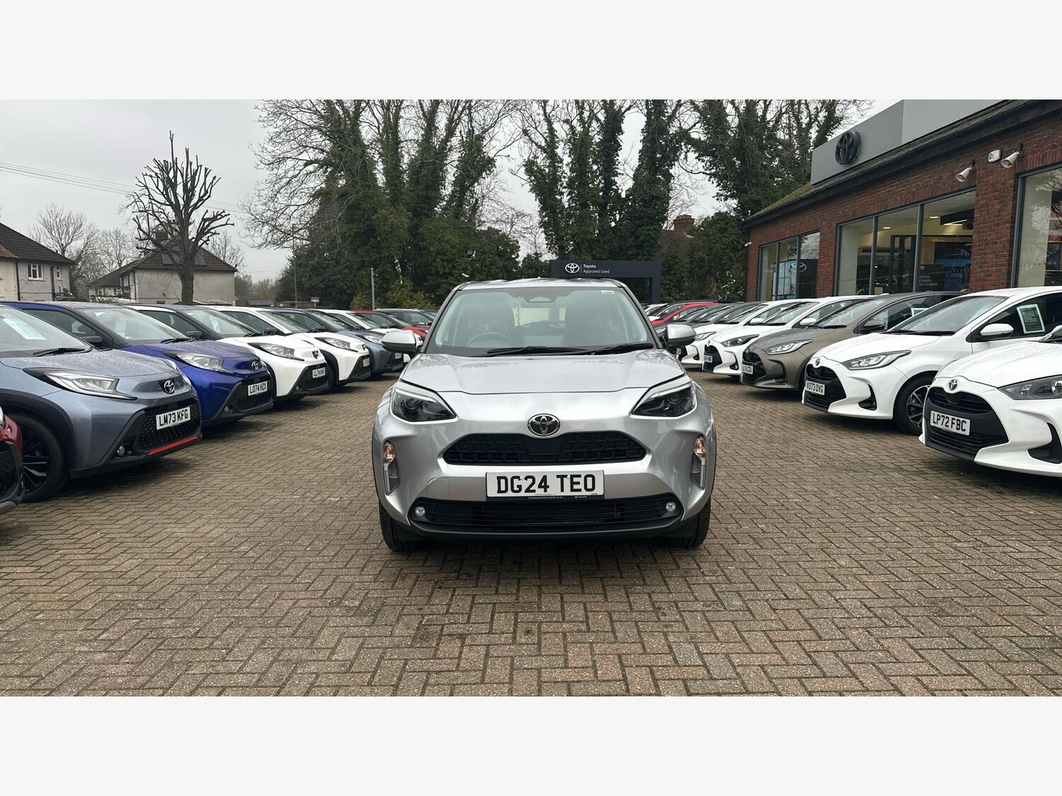 Used Toyota Yaris Cross 2024 for sale - 77330600: Photo 17