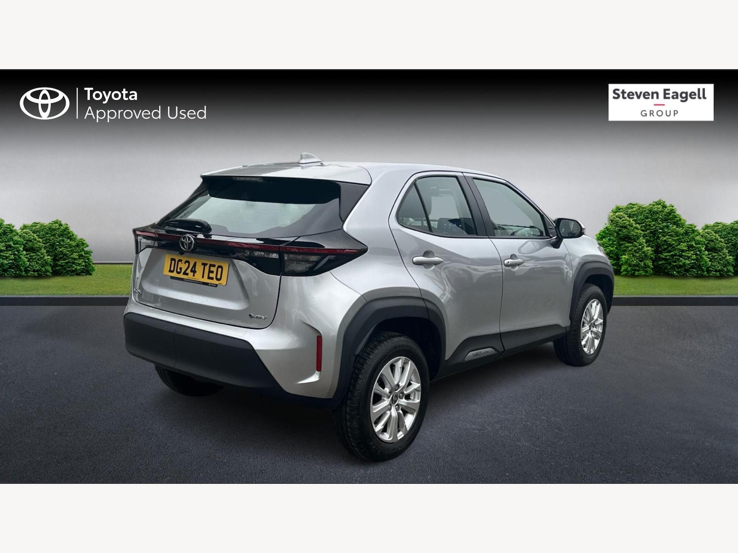 Used Toyota Yaris Cross 2024 for sale - 77330600: Photo 2