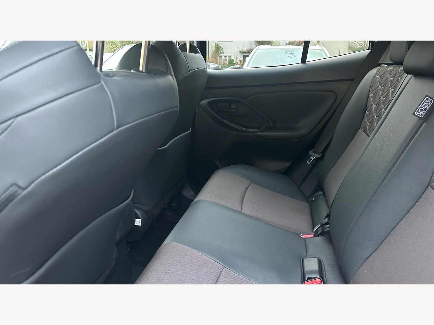 Used Toyota Yaris Cross 2024 for sale - 77290968: Photo 15