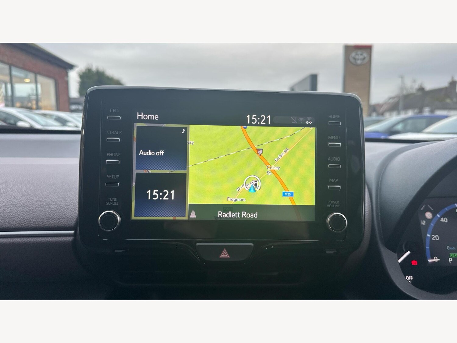 Used Toyota Yaris Cross 2024 for sale - 77290968: Photo 9