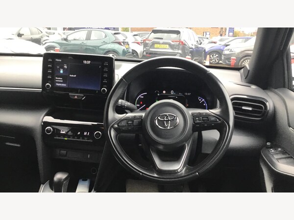 Used Toyota Yaris Cross 2022 for sale - 76337866: Photo 10