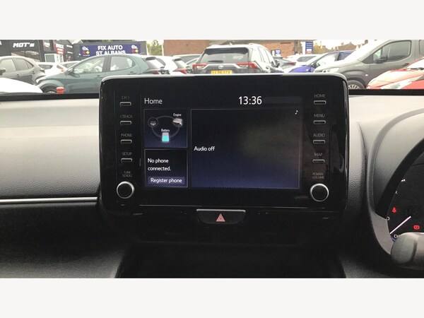 Used Toyota Yaris Cross 2022 for sale - 76337866: Photo 9