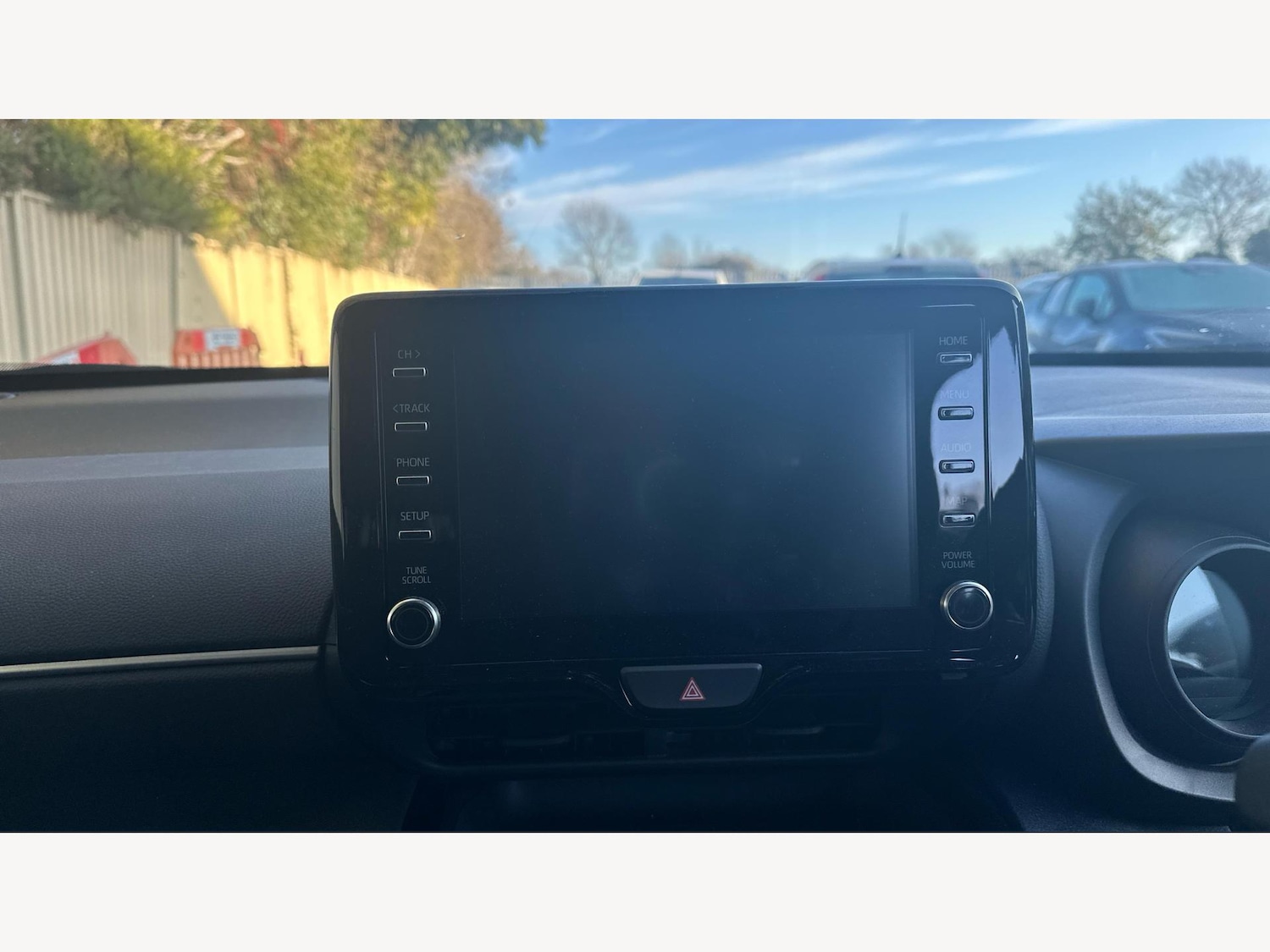 Used Toyota Yaris Cross 2024 for sale - 76743066: Photo 9