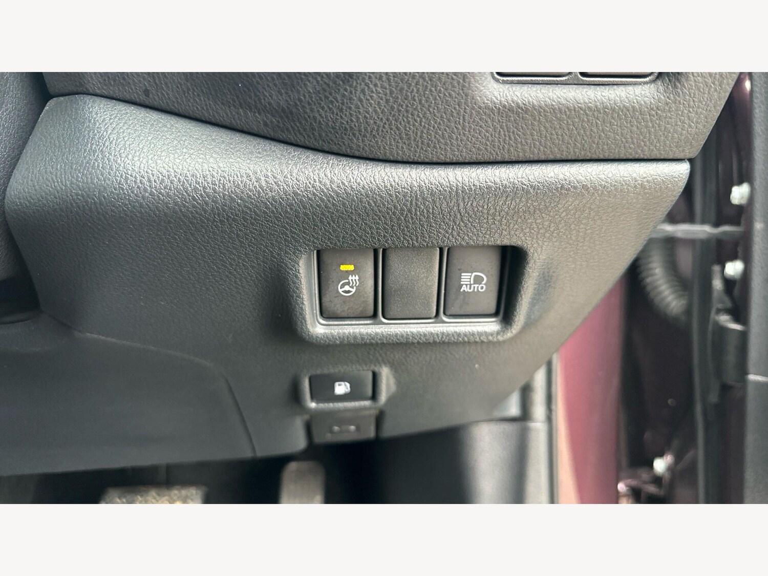 Used Toyota C-HR 2023 for sale - 78157039: Photo 25